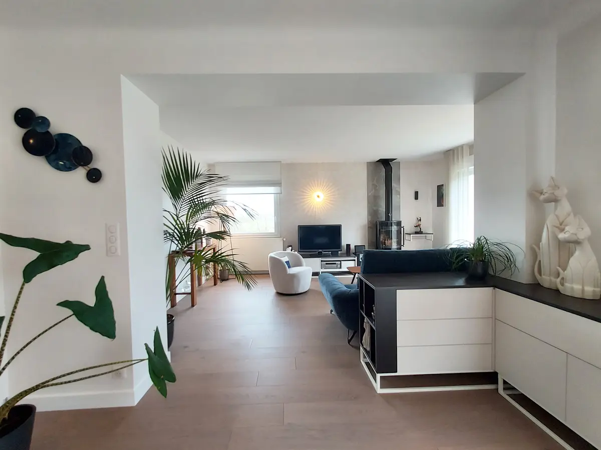Sobriété intemporelle, Noyal-sur-Vilaine — Nolwenn Kevell, architecte d’intérieur — vue 3